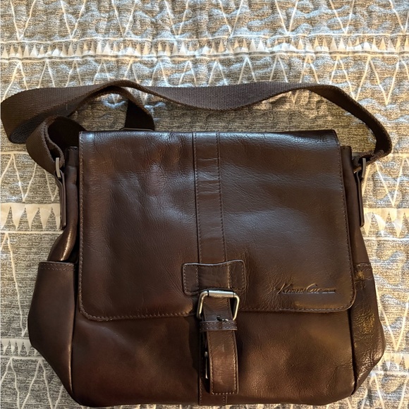 Kenneth Cole New York Brown Leather Messenger Bag with Buckle Closure